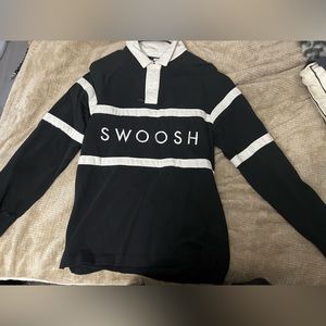 Men’s Nike Swoosh collared shirt